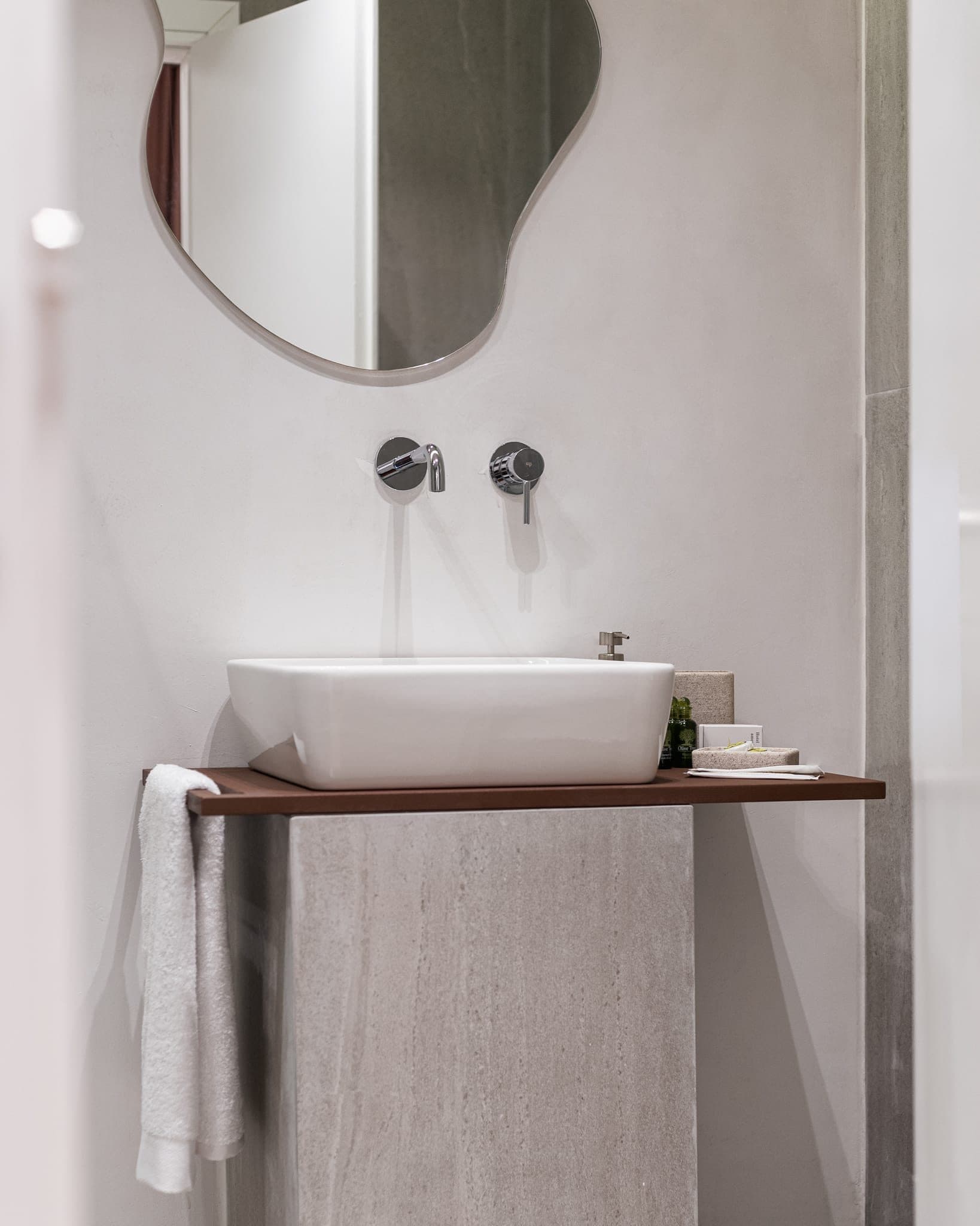 Acropolis White Key Residence, Athina – photo 25 of 39