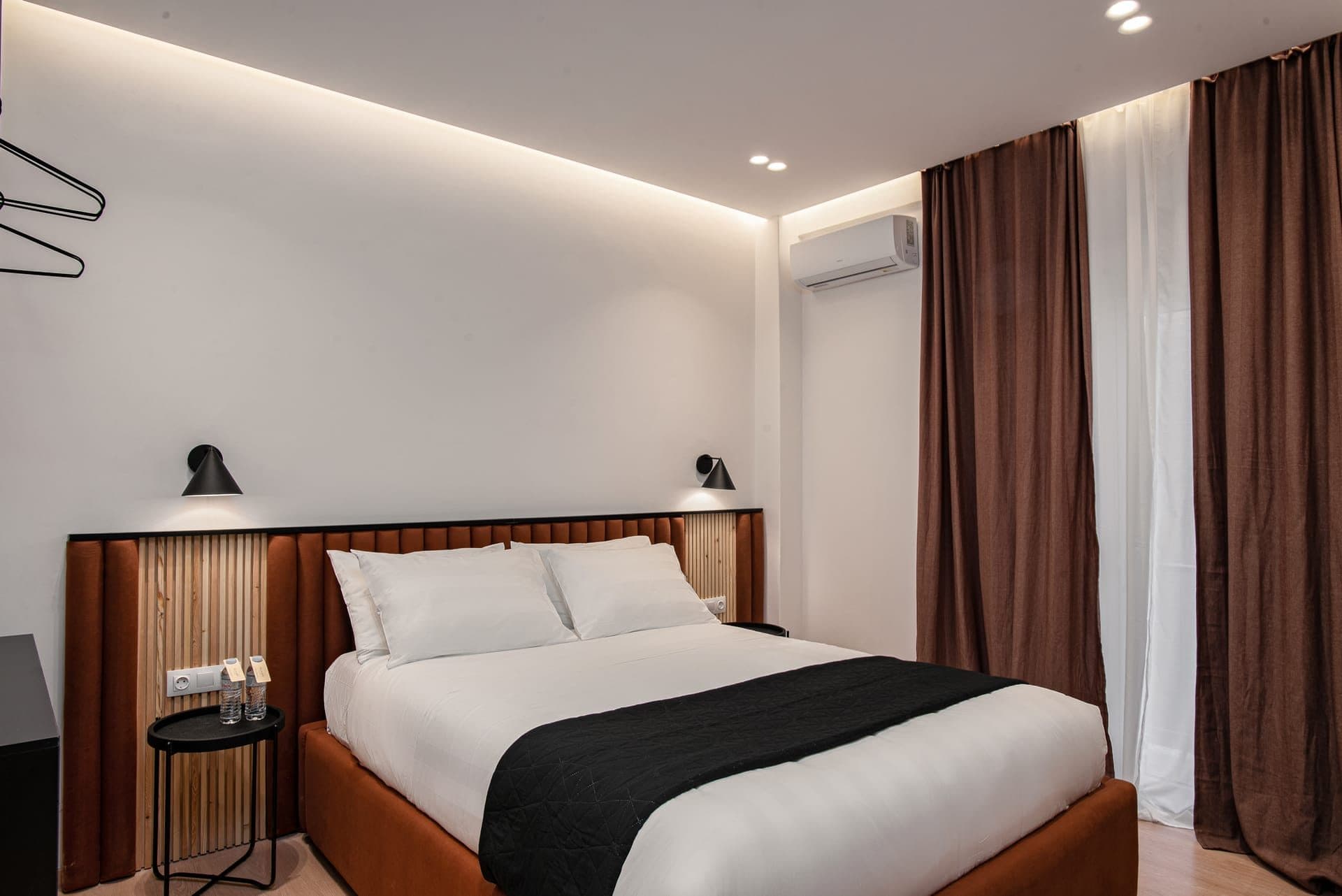 Acropolis White Key Residence, Athina – photo 3 of 39