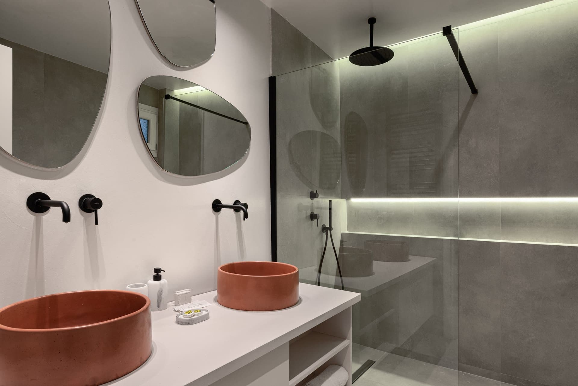 Acropolis White Key Residence, Athina – photo 5 of 39