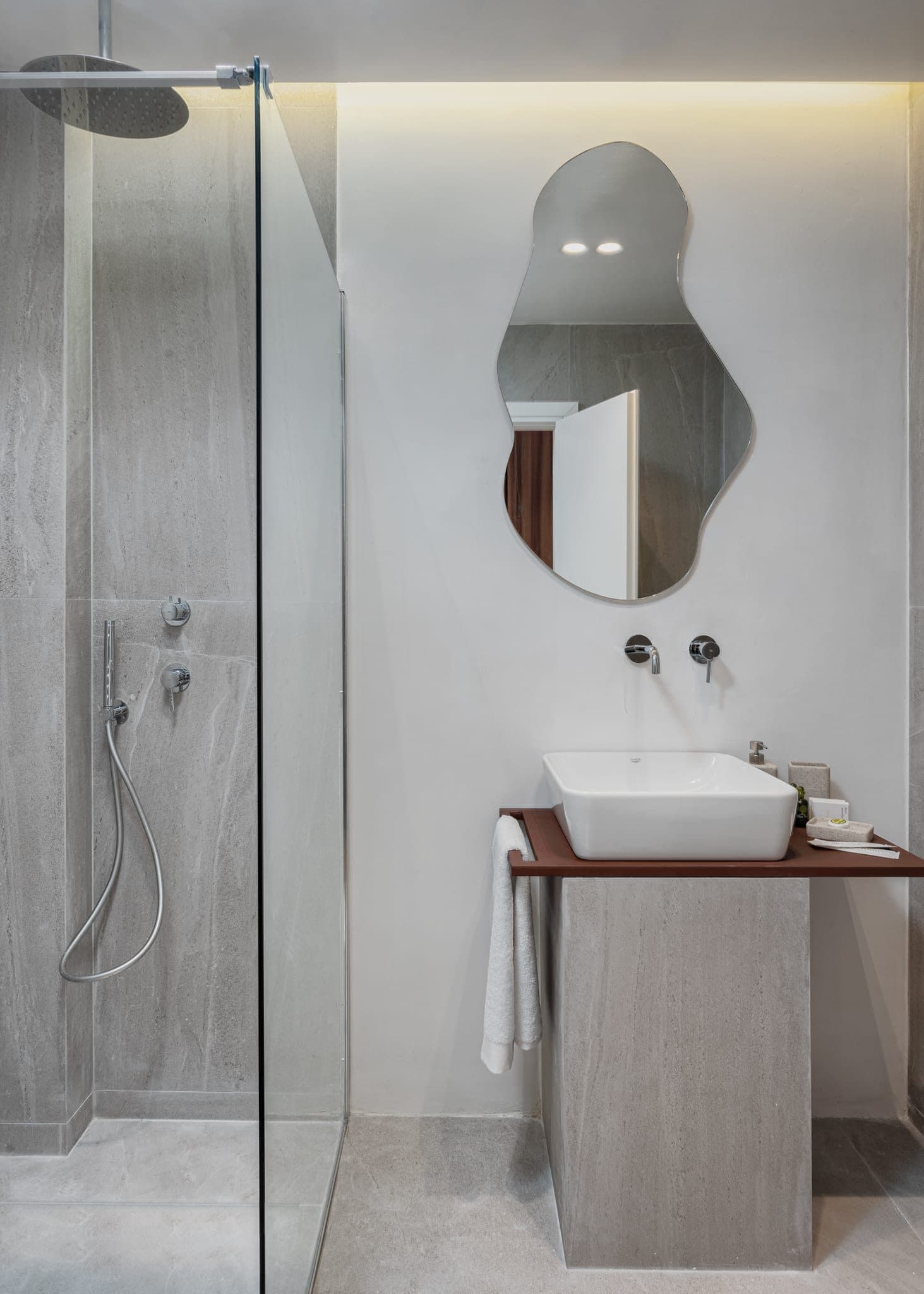 Acropolis White Key Residence, Athina – photo 24 of 39