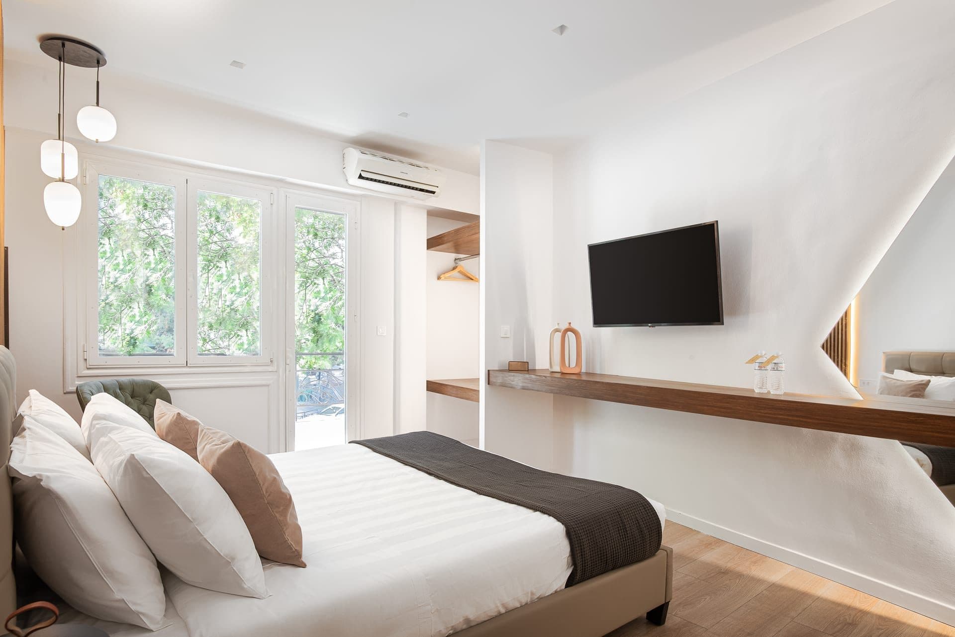 Acropolis Holmes Residence, Athina – photo 4 of 28