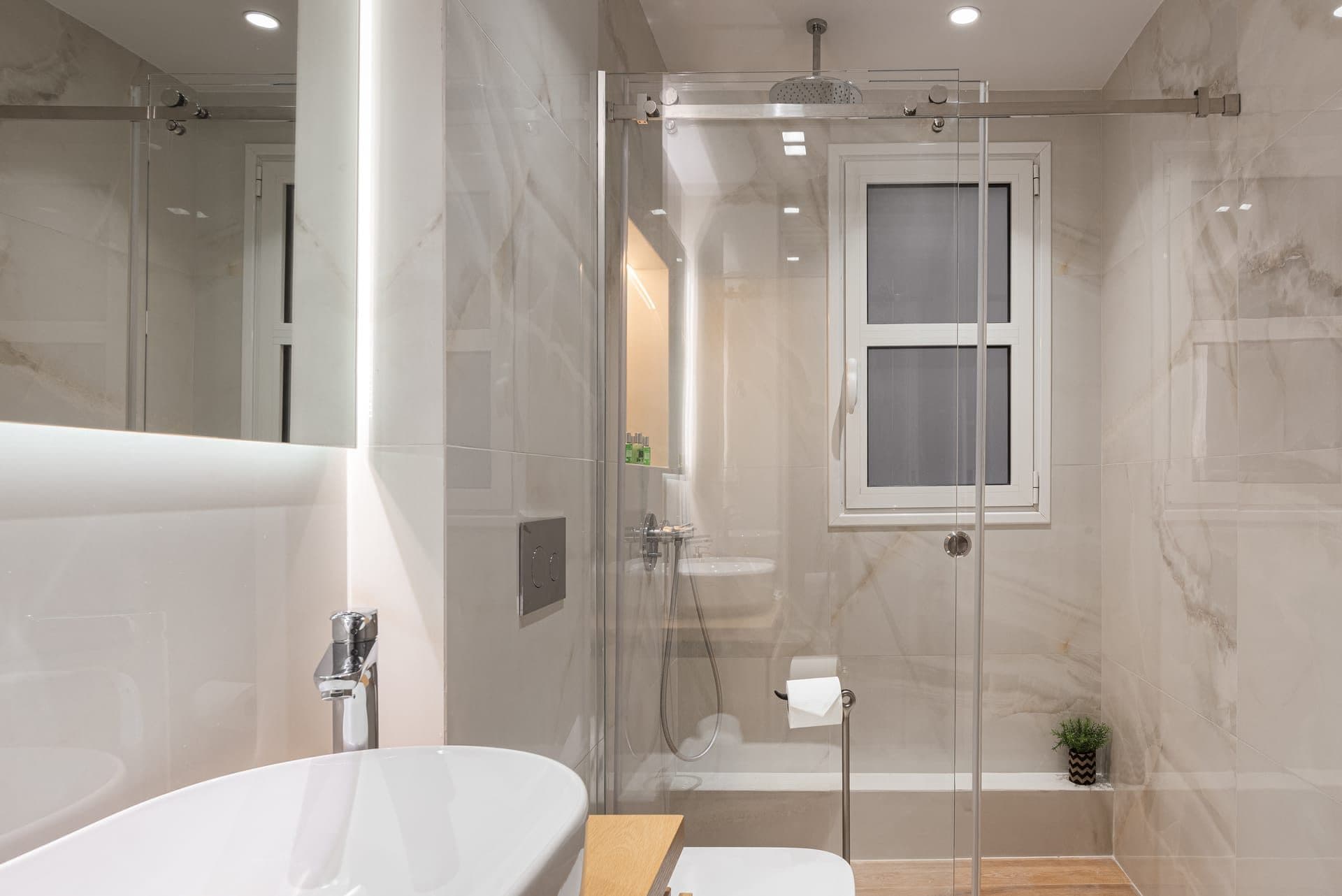 Acropolis Holmes Residence, Athina – photo 12 of 28