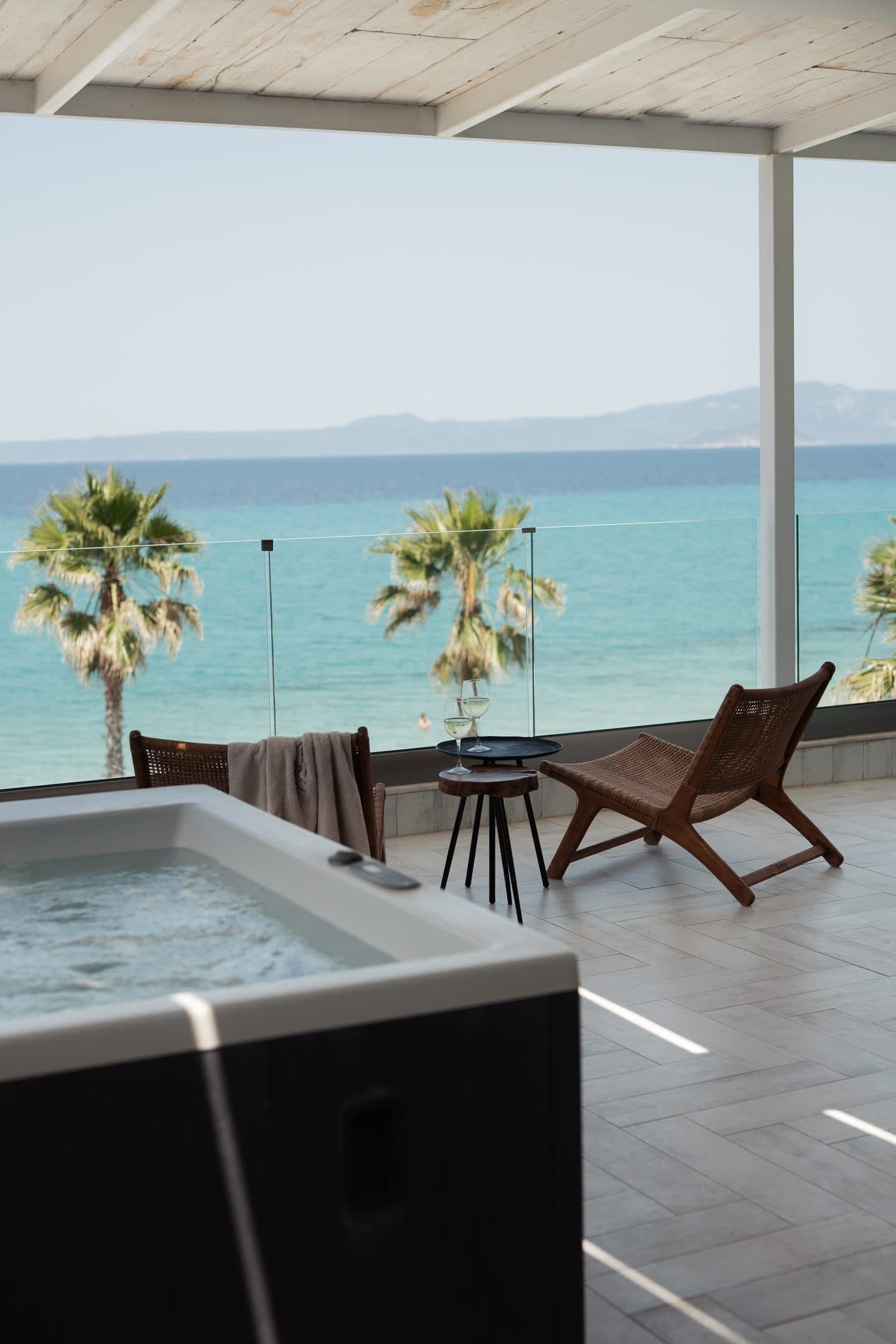 Blue Carpet Luxury Suites Halkidiki, Pefkochori – photo 23 of 28
