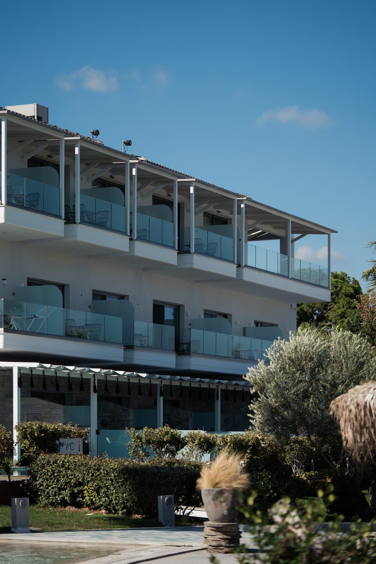 Blue Carpet Luxury Suites Halkidiki, Pefkochori – photo 22 of 28