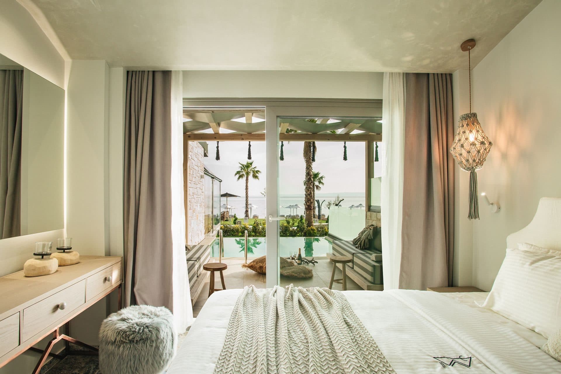 Double Suite Sea View | Private Pool, Pefkochori – photo 4 of 13