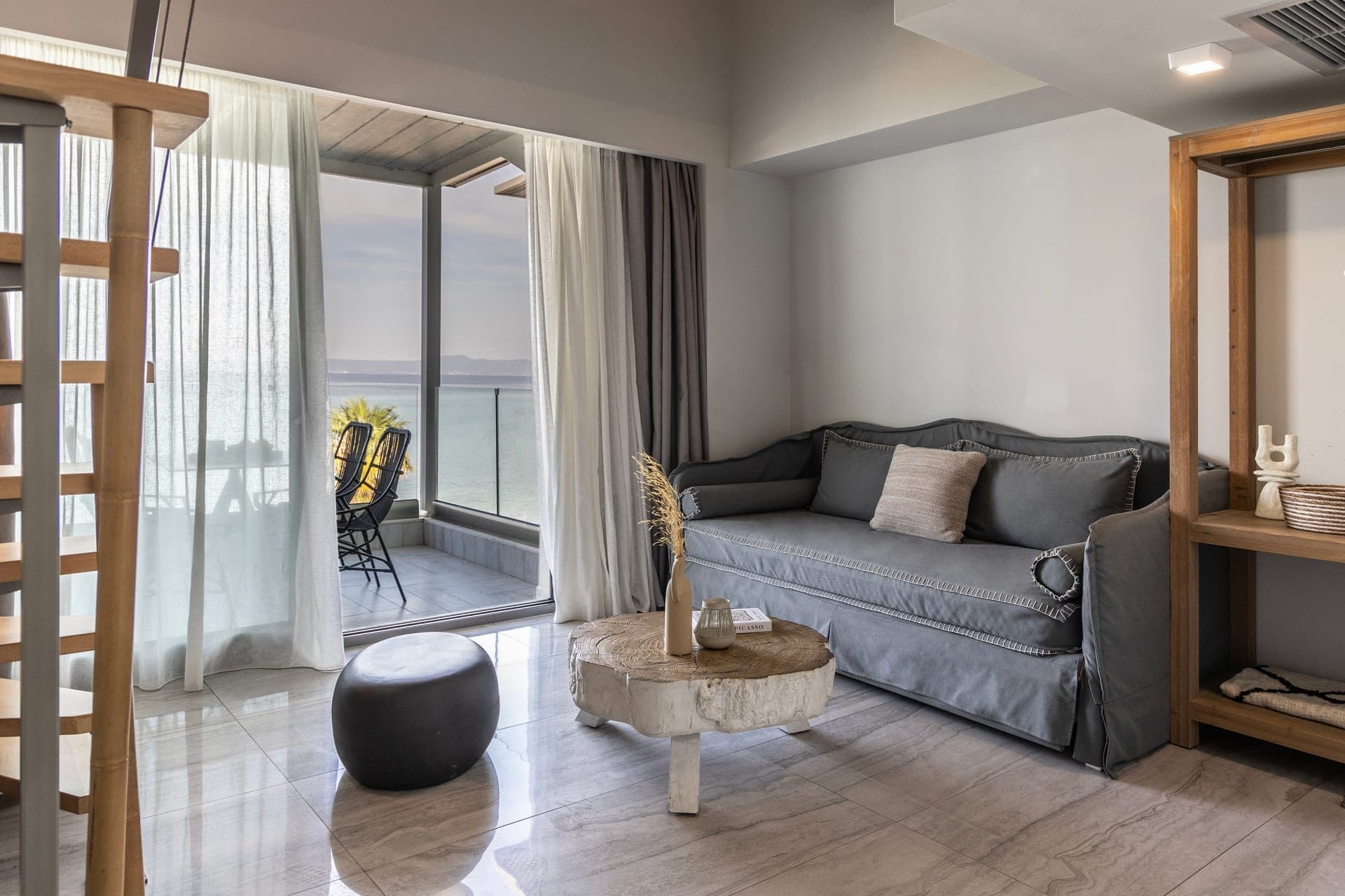 2-Level Suite | Sea View, Pefkochori – photo 2 of 12