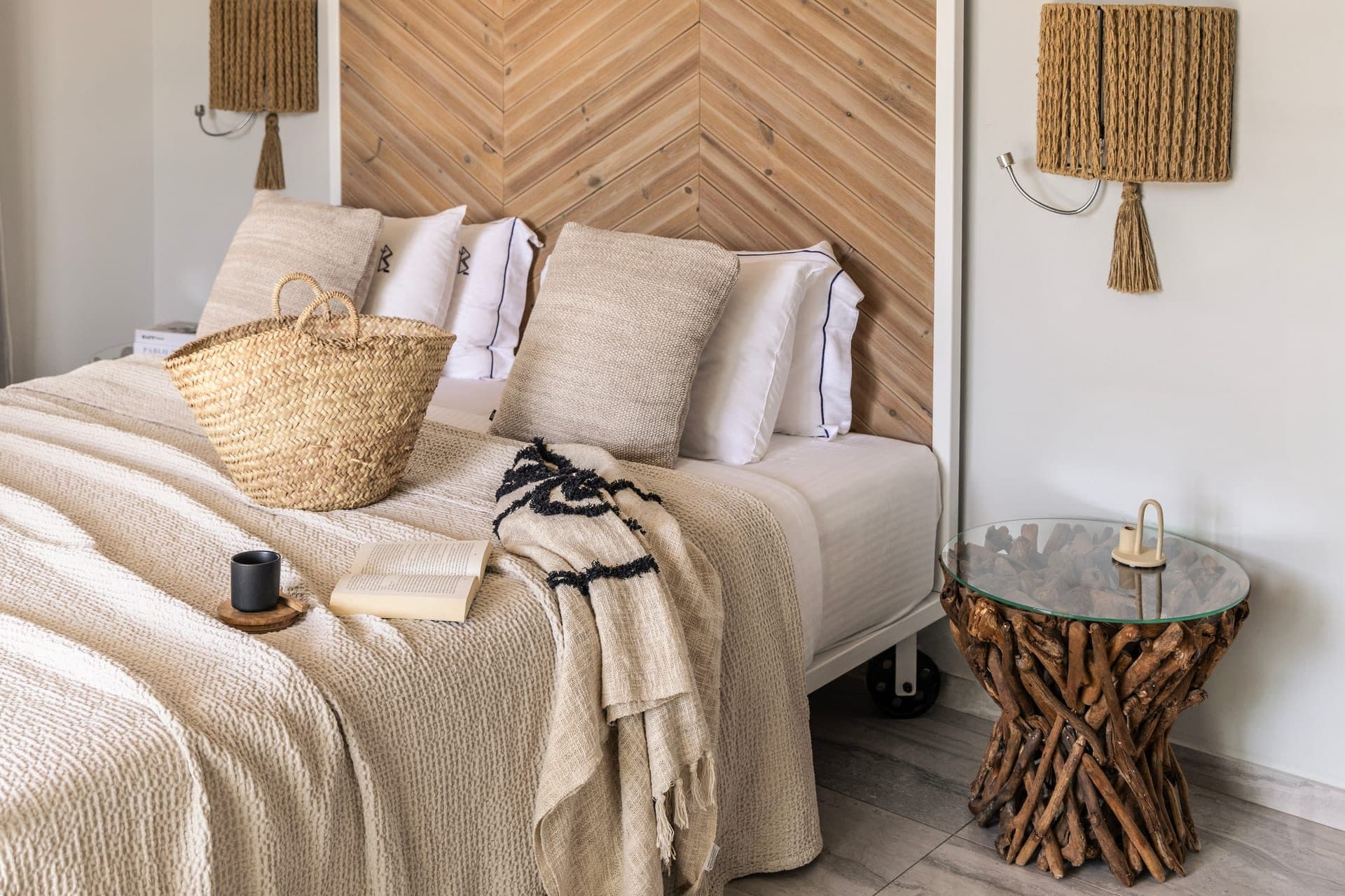 2-Level Suite | Outdoor Jacuzzi, Pefkochori – photo 8 of 10