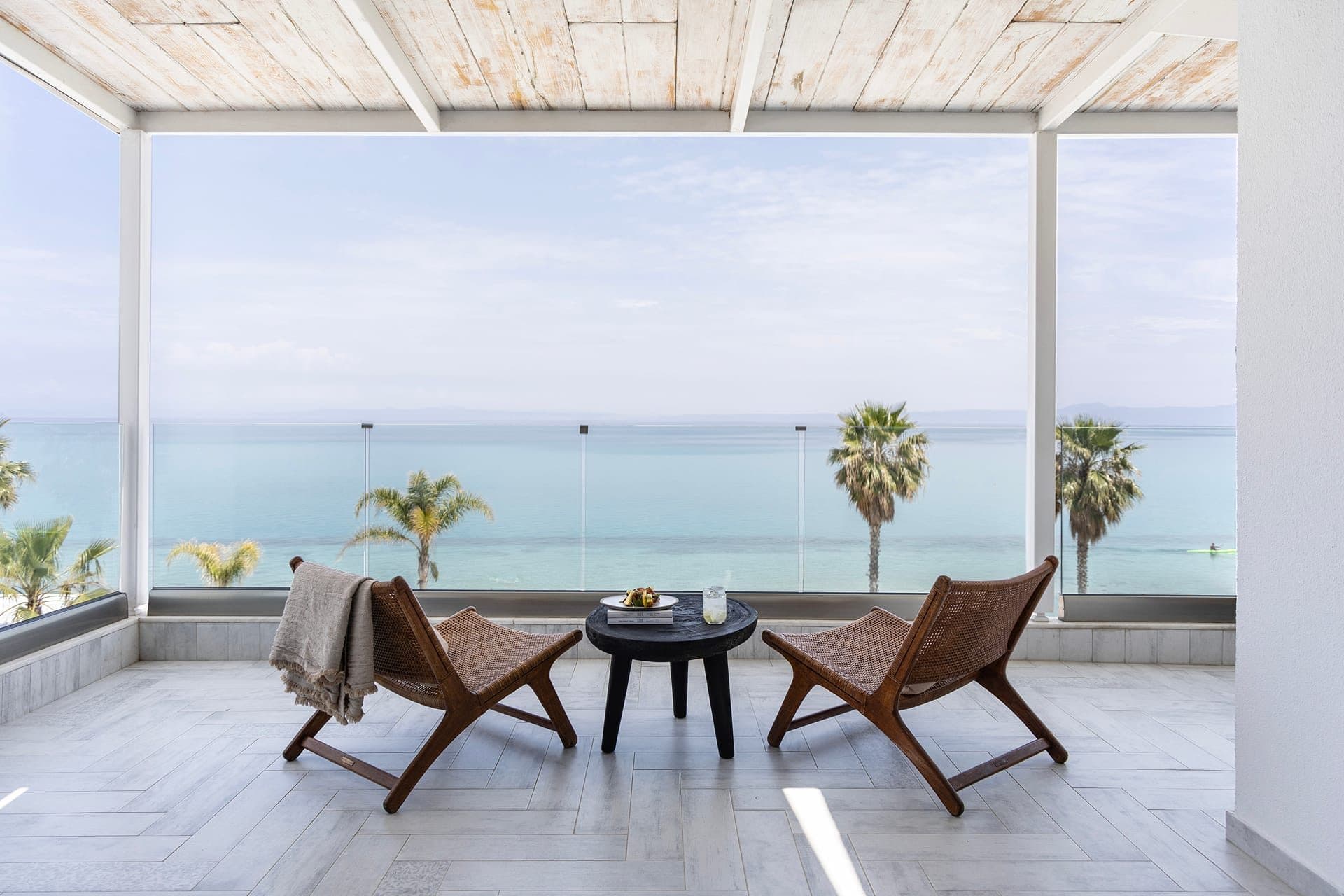 2 Level Suite Sea View | Outdoor Jacuzzi, Pefkochori – photo 2 of 9