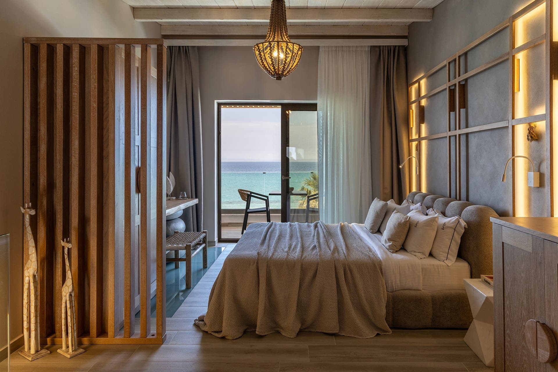 Mayasari Suite Sea View | Indoor Jacuzzi, Pefkohori – photo 2 of 13