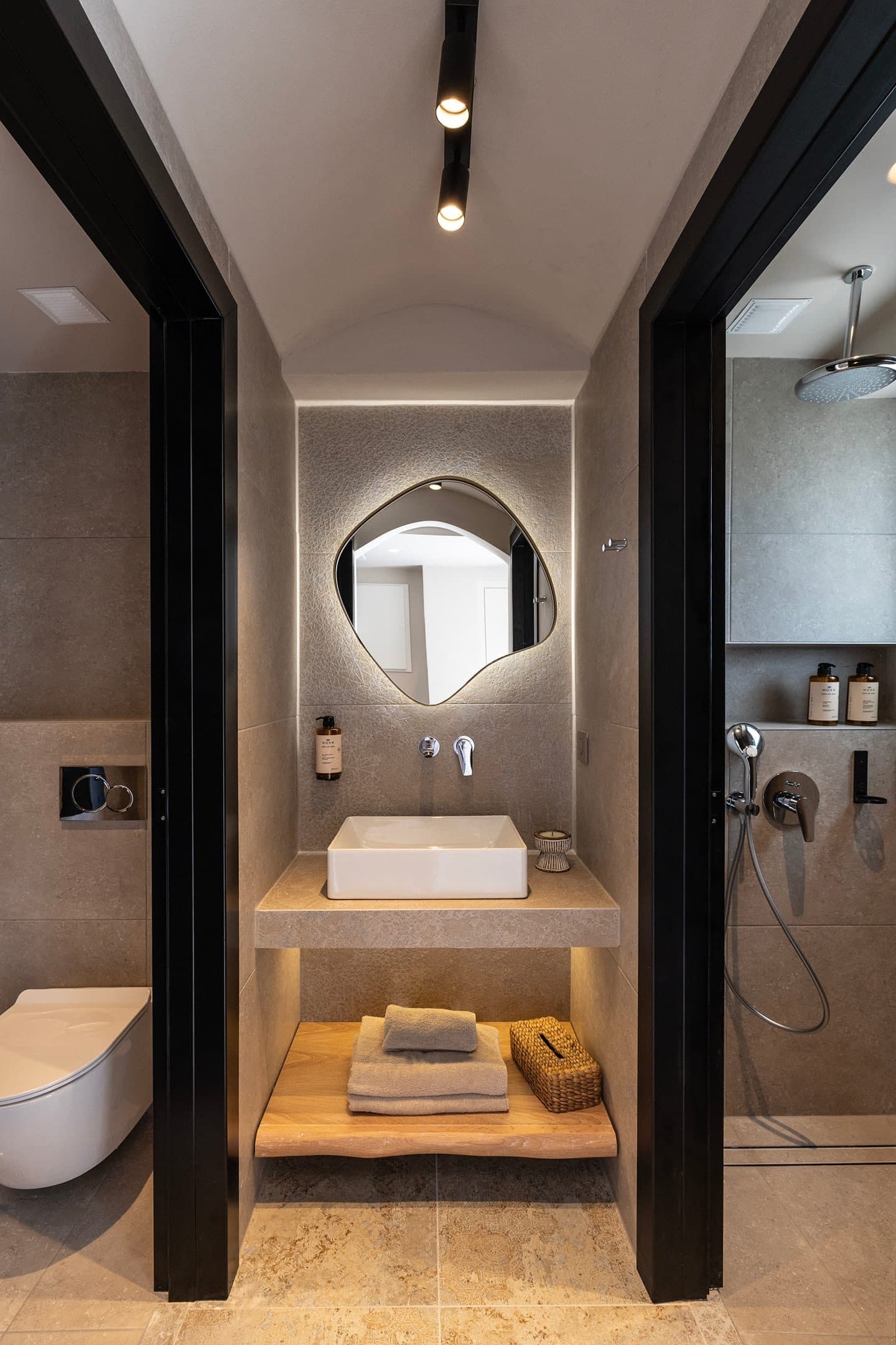 Mayasari 2-Level Sea View Suite | Indoor Jacuzzi, Pefkochori – photo 9 of 9