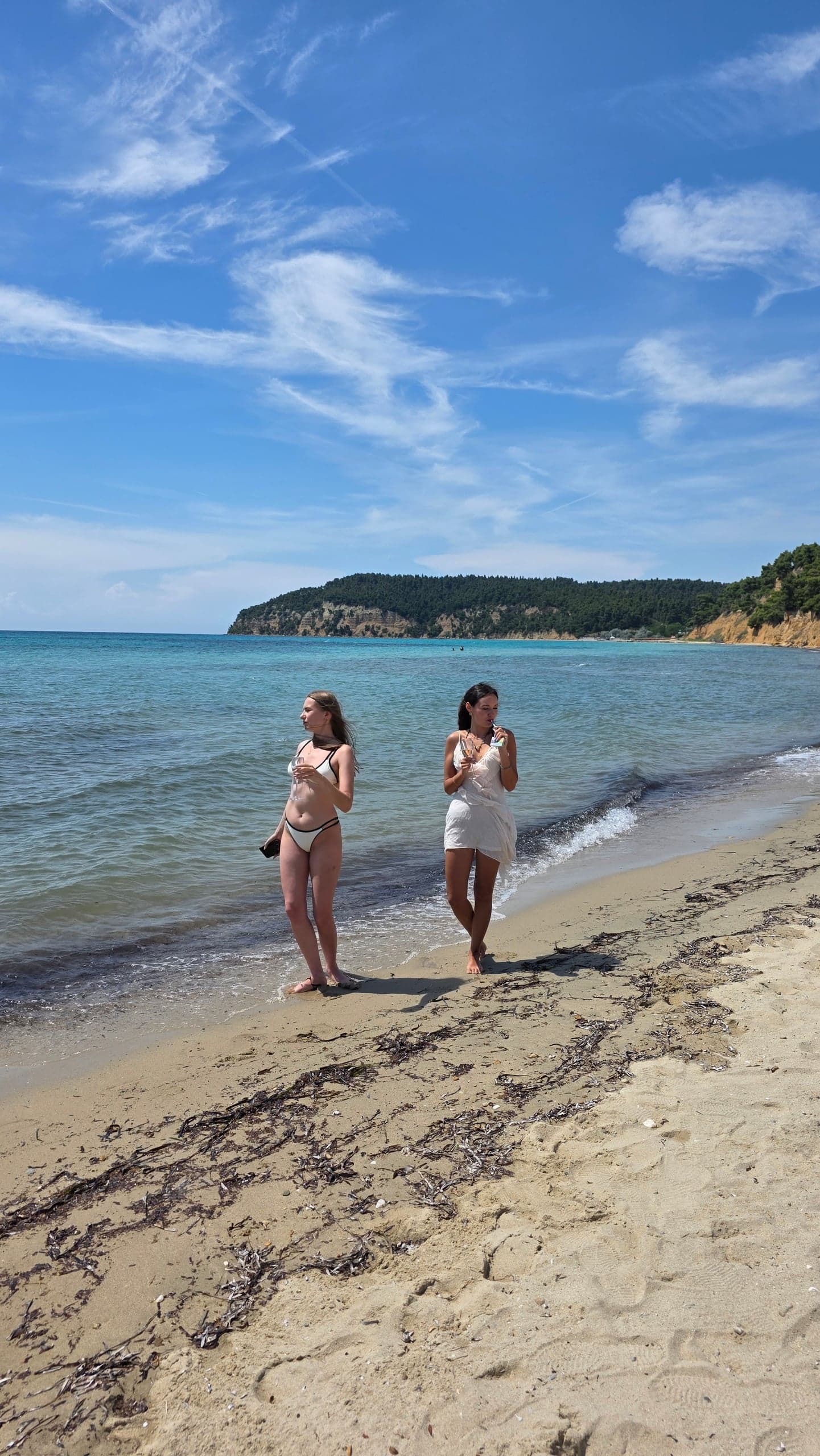 Alma Beach & Dining · Chelona Beach, photo 4