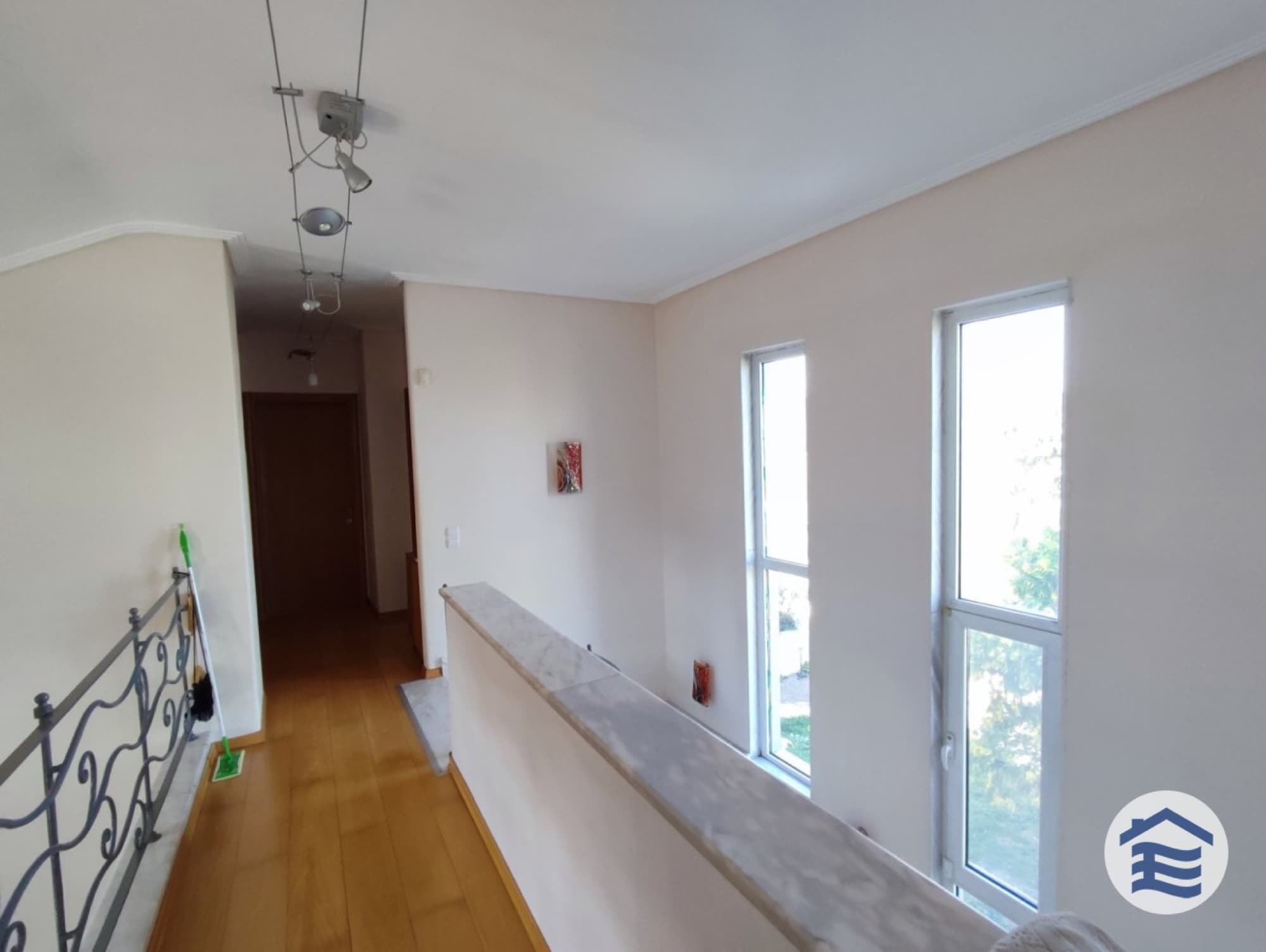 310 m² Five-Bedroom Villa for Sale in Trilofo, Thessaloniki, Trilofo – photo 5 of 36