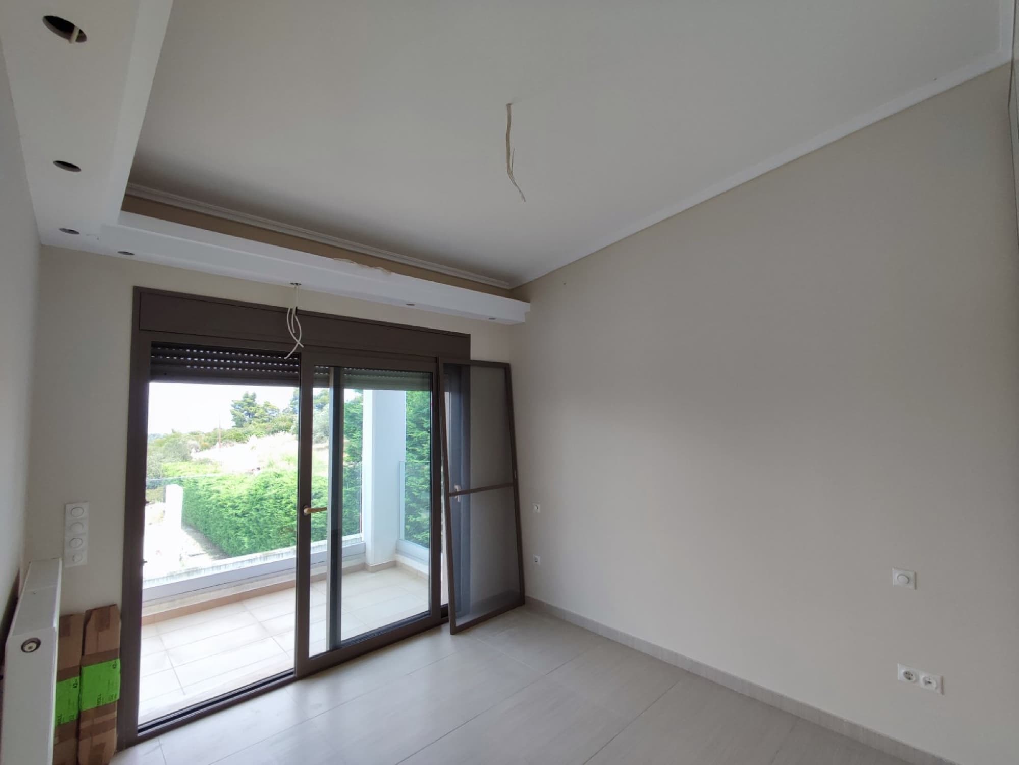Five-Bedroom Maisonette for Sale in Pefkochori, Halkidiki, Pefkochori – photo 3 of 42