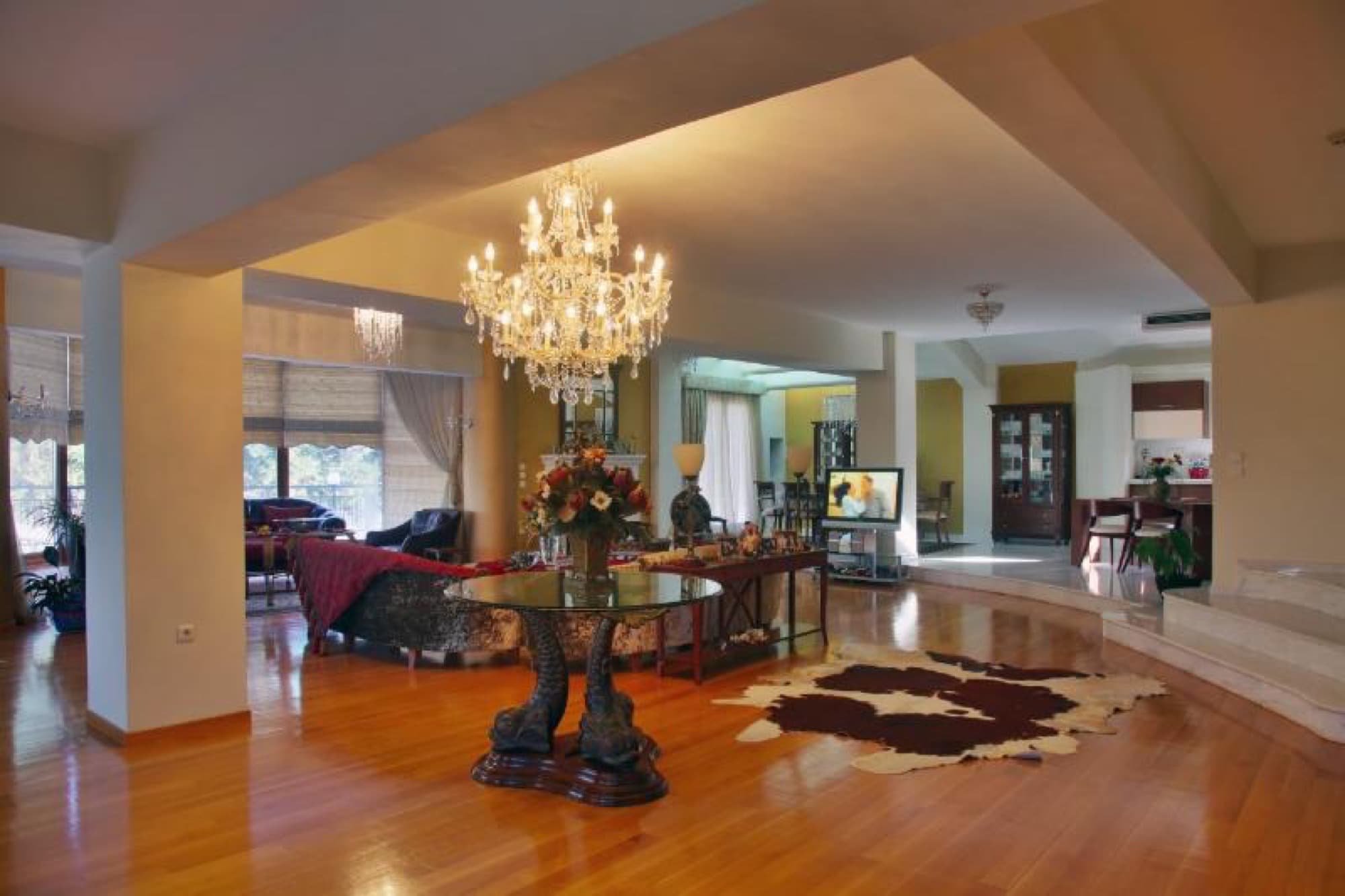 1,050 m² Seven-Bedroom Villa for Sale in Perea, Thessaloniki, Peraia – photo 3 of 7