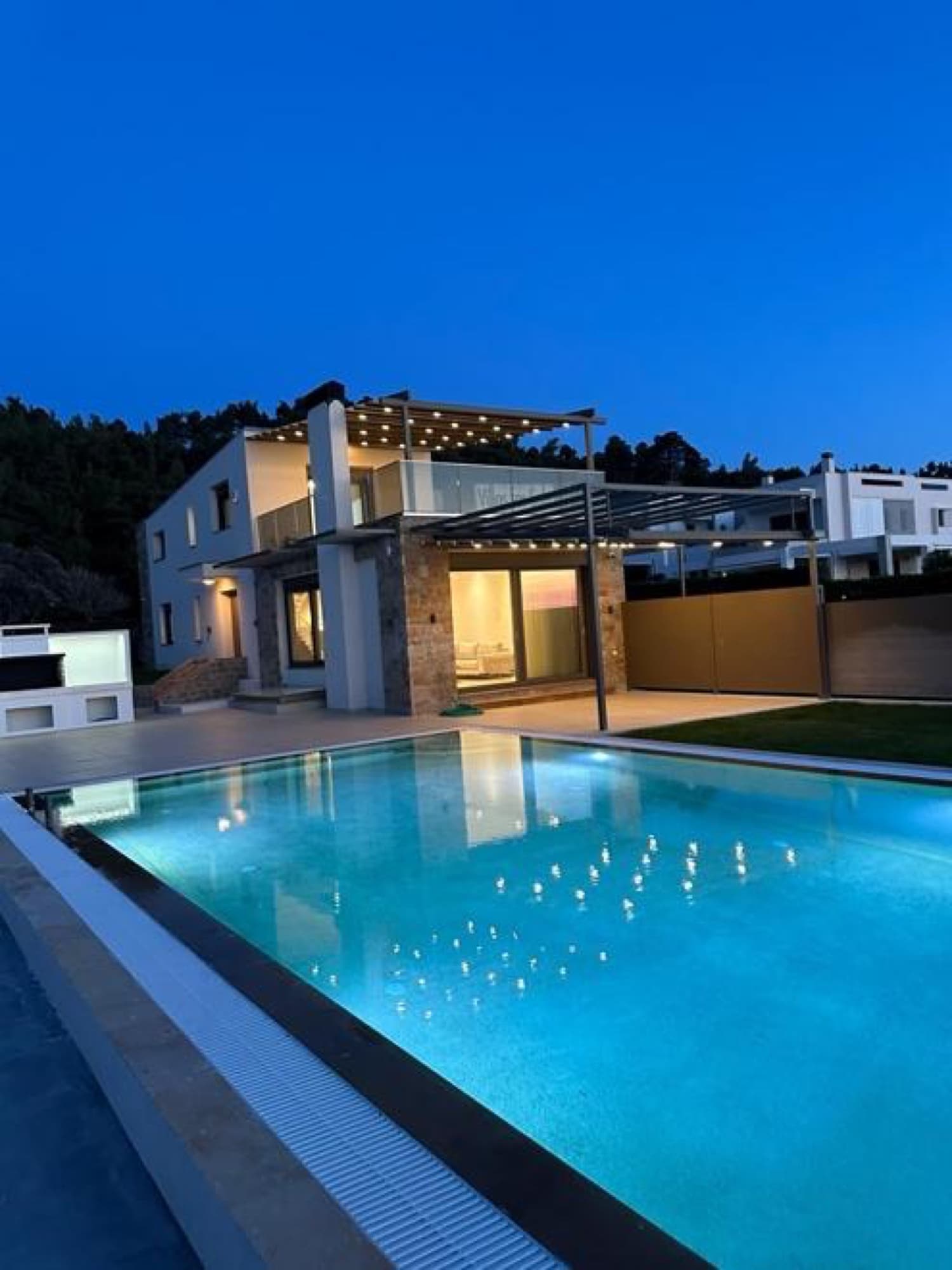 230 m² Five-Bedroom Villa for Sale in Poseidi, Halkidiki, Possidi – photo 5 of 16