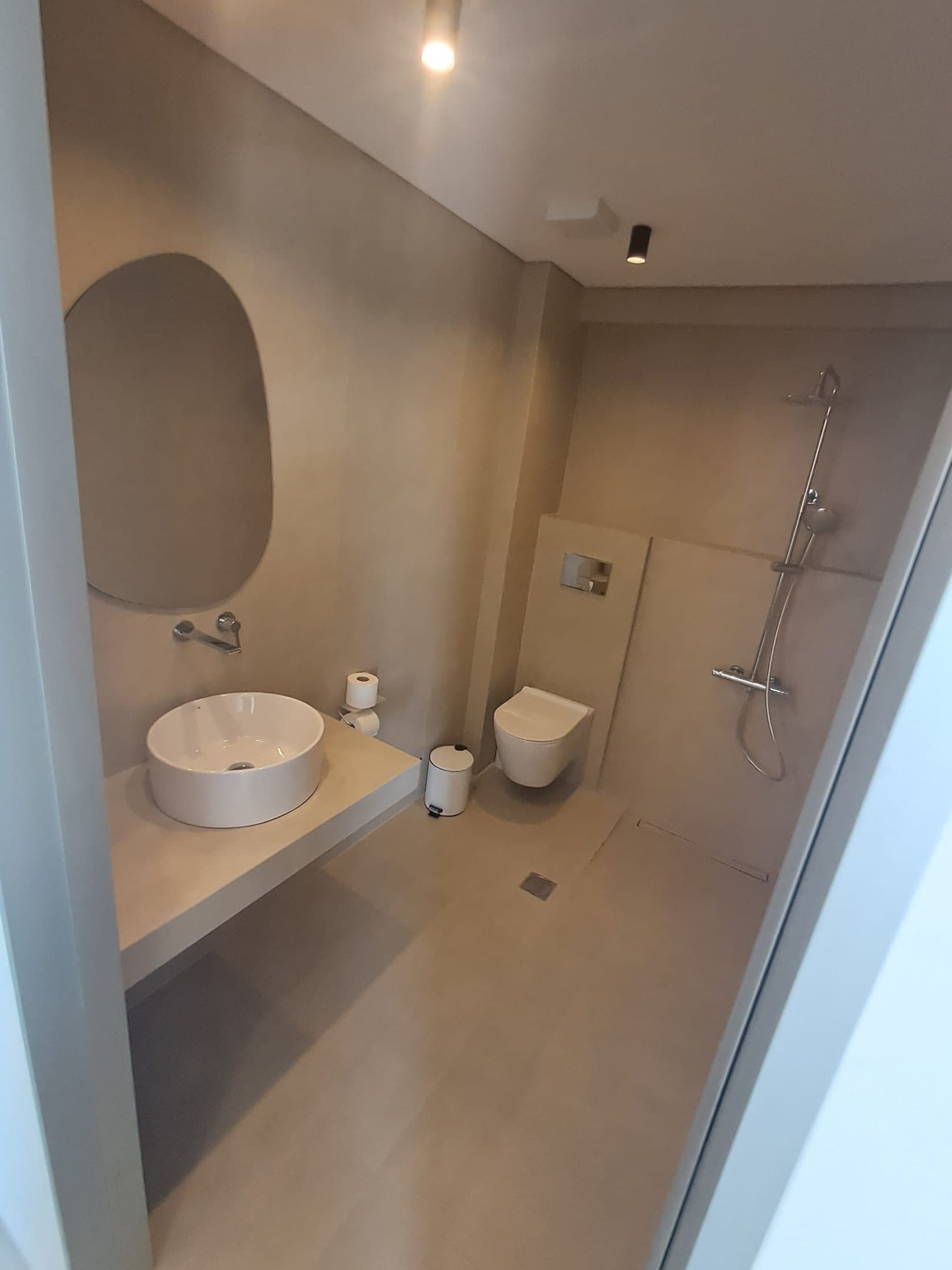 SEAVIEW APARTMENT, Potos – photo 5 of 18