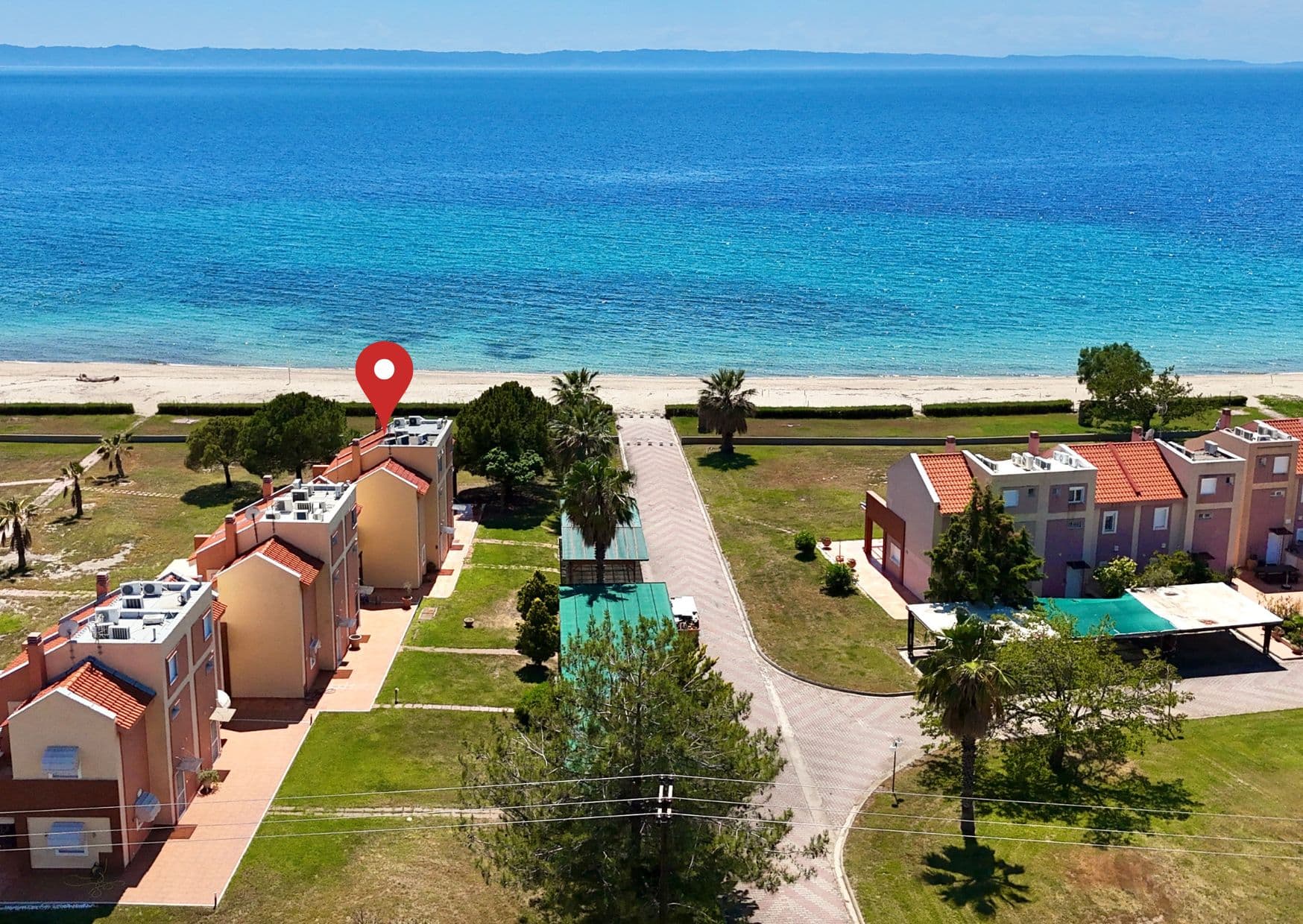 Dora's Beach House - 2