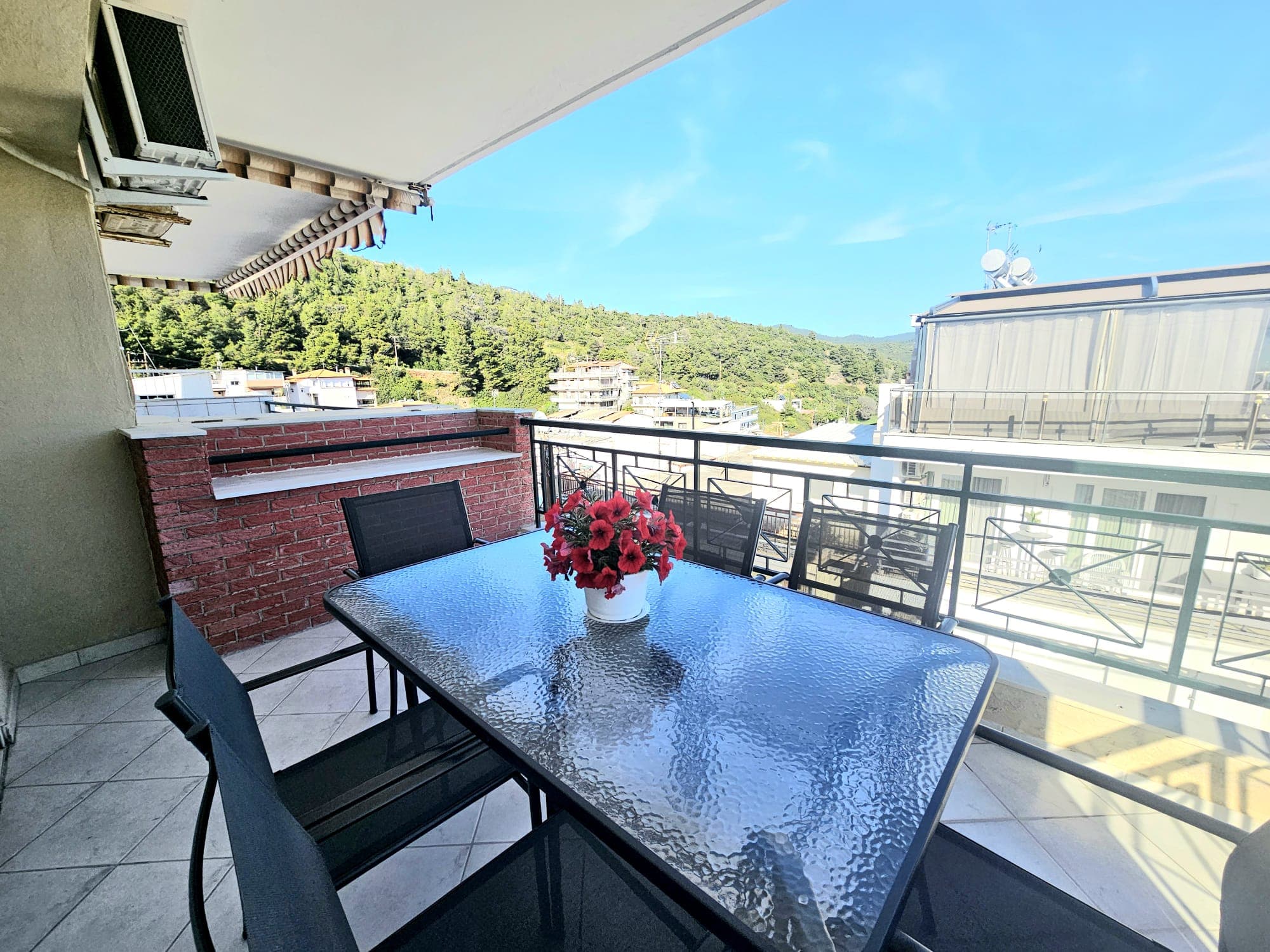 Maria's Sunshine Place - Apartment in Neos Marmaras