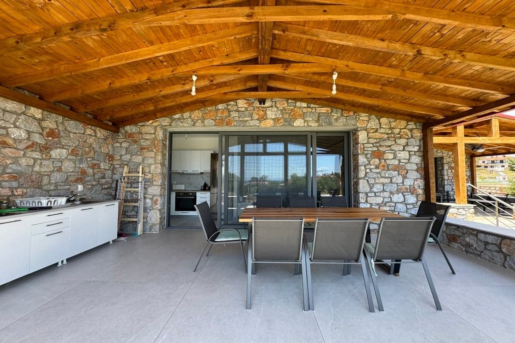 Stone House D - 2