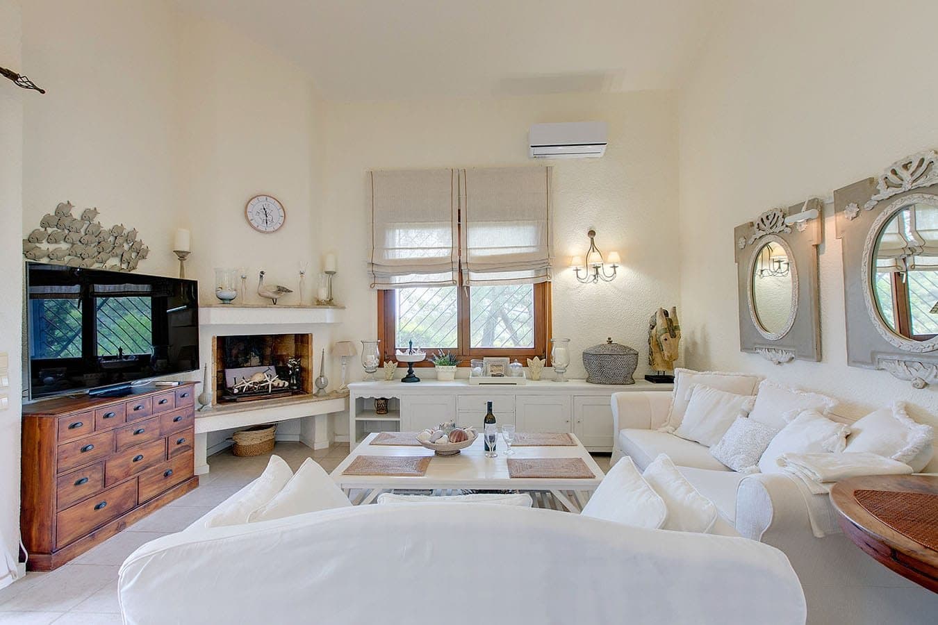 Amelia Villa, Sani – photo 3 of 18
