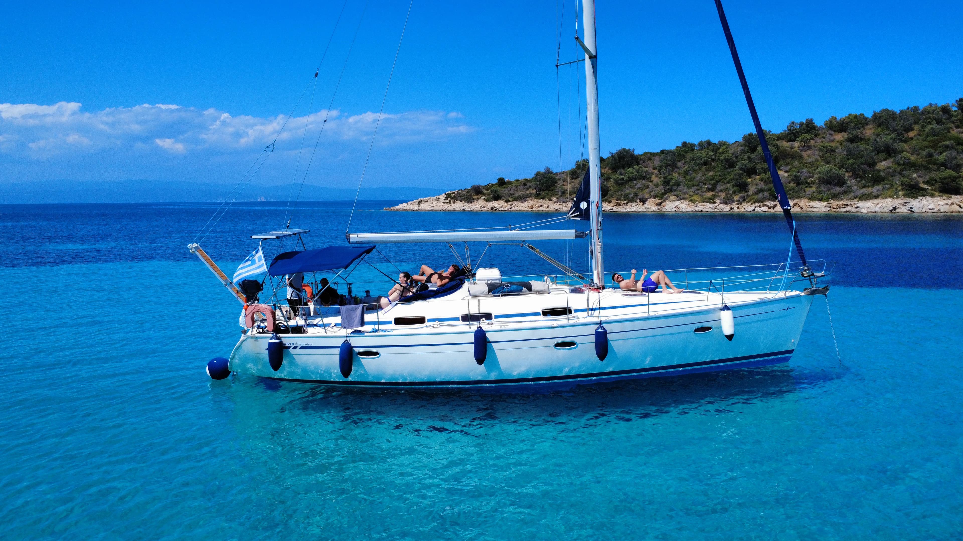 Halkidiki Saiieboat Bavaria 42 (9 guests)